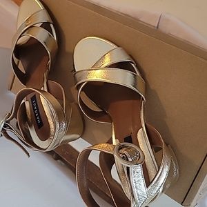 MARGAUX sandals New never worn. Style: city sandal Size: 37M Color: champagne/